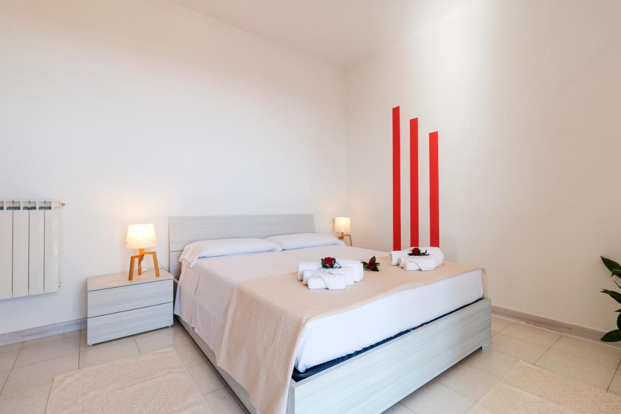 Suite Apartment La Punta Cala Gonone Exteriör bild